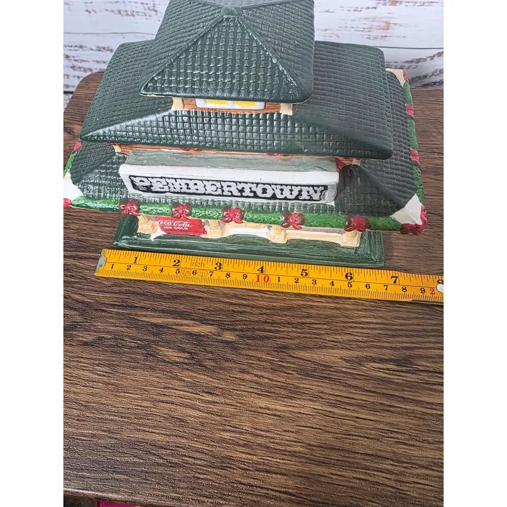 VTG Coca-Cola Pembertown Train Depot Lighted Village House Christmas 1990s